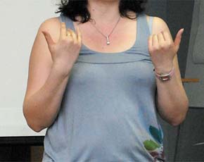 В Архангельске откроются курсы языка жестов