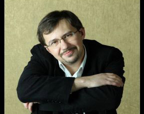 Неслышащий журналист Иван Баринов. Фото с сайта deafsportnews.ru