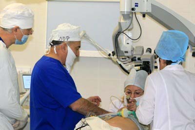 Башкирские врачи стажируются на проведение кохлеарной имплантации Башкирские врачи стажируются на проведение кохлеарной имплантации