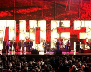 Концерт группы ЛЮБЭ. Фото из сайта www.1tv.ru