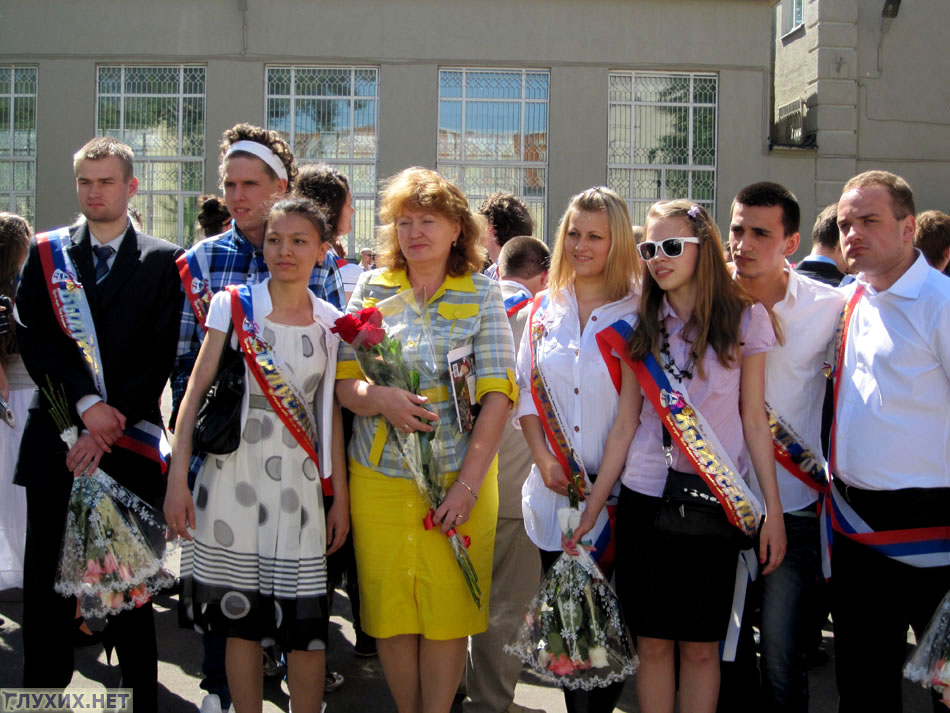 Последний звонок – 2011 в «Центре на Павелецкой» №1406. Фото «Глухих.нет» Последний звонок – 2011 в «Центре на Павелецкой» №1406. Фото «Глухих.нет»
