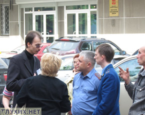 Прокуратура на митинге в Новосибирской области. Фото с сайта www.v-shmelev.ru Прокуратура на митинге в Новосибирской области. Фото с сайта www.v-shmelev.ru