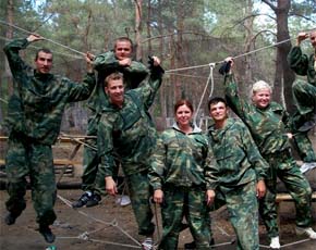 Волгоградские глухие сыграли в пейнтбол Волгоградские глухие сыграли в пейнтбол