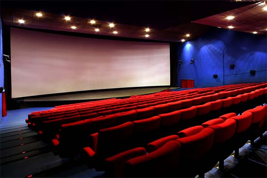 Интерьер Киноцентра. Интерьер Киноцентра.