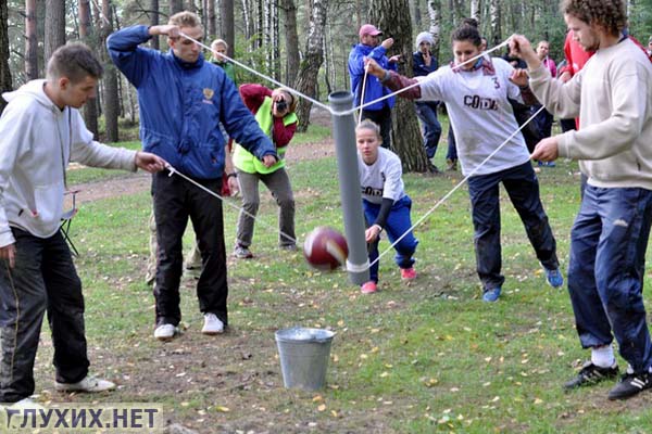 Молодёжный поход глухих в Нахабино. Фото "Глухих.нет" Молодёжный поход глухих в Нахабино. Фото "Глухих.нет"