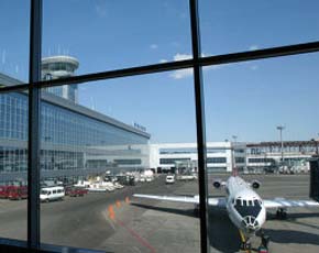 Аэропорт "Домодедово" внедрил индукционную систему для слабослышащих пассажиров