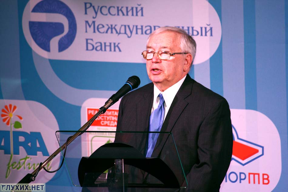 Владимир Петрович Лукин, уполномоченный по правам человека в России.
