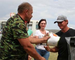 В День Военно-морского флота глухие порыбачили