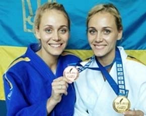 Сурдлимпиада – 2013: Невидимая связь сестёр-близняшек Сурдлимпиада – 2013: Невидимая связь сестёр-близняшек
