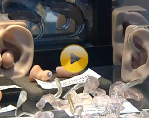 Слабослышащие петербуржцы жалуются на плохие слуховые аппараты