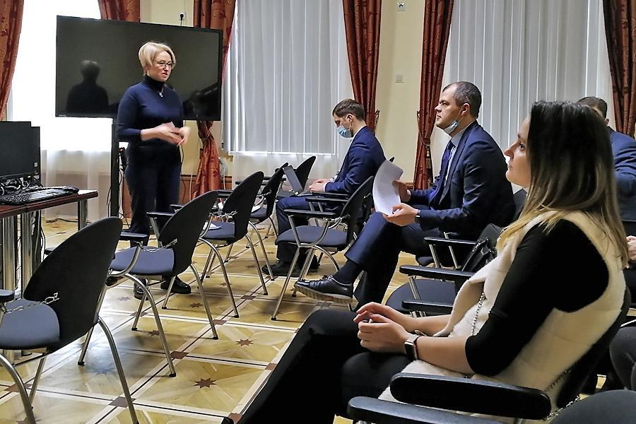 Председатель МГО ВОГ провёл переговоры в Департаменте здравоохранения