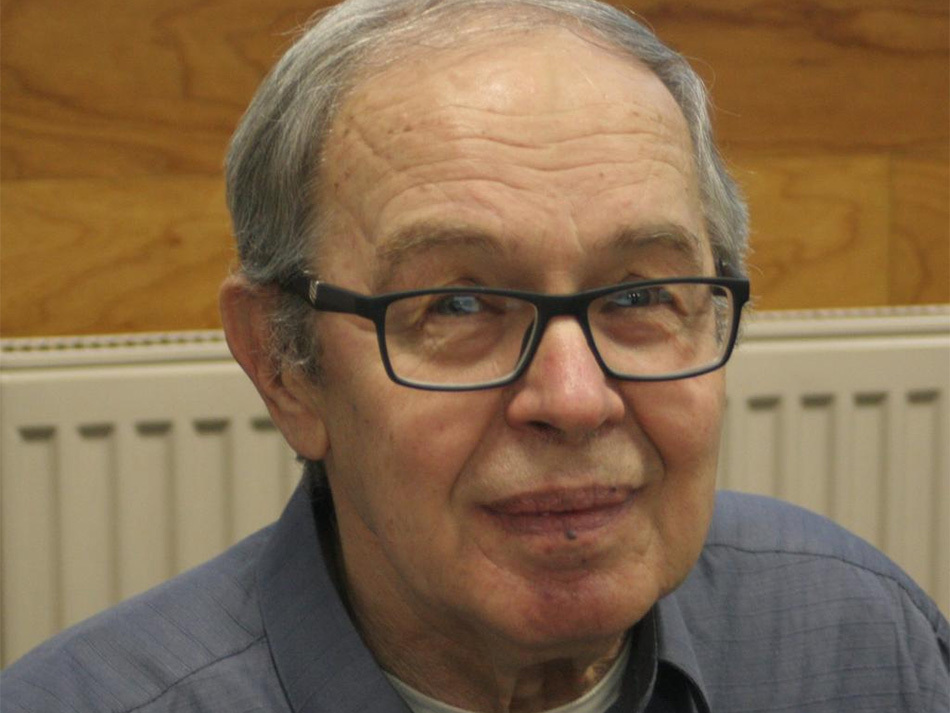 Месяц назад ушёл из жизни Илюшин Михаил Михайлович, начальник отдела субтитрирования «ТВ Центр»